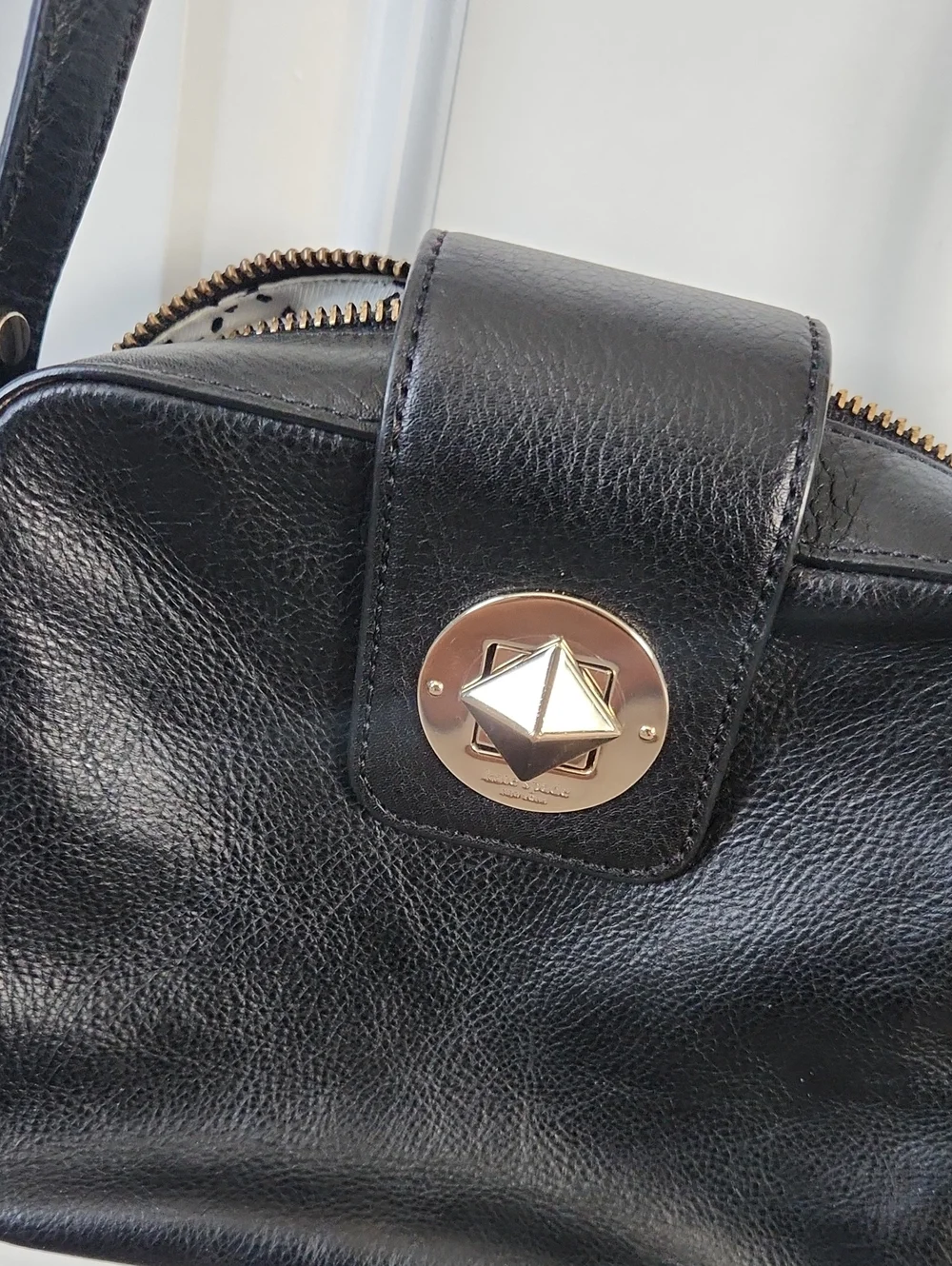 kate spade questions leave
